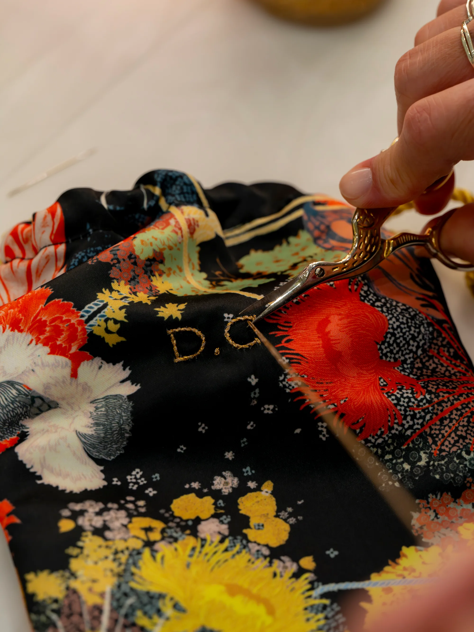 Dries Van Noten — Aéroport Paris-Charles de Gaulle, réalisation MZ Bois et Compagnie — vue 4